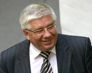 Чечетов посоветовал избирателям принимать гречку от оппозиции, но голосовать по совести