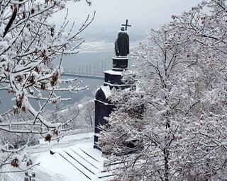 В Украине выпало до 23 сантиметров снега