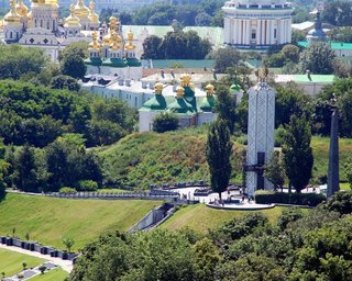 "Не можем купить Patriot": 600 млн гривен на музей Голодомора нельзя отдать ВСУ, — нардеп (видео)
