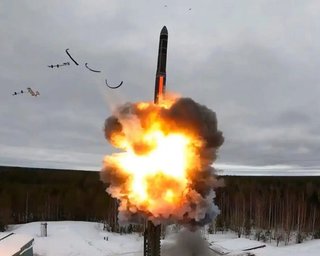 Россияне ударили "Орешником" по Белой Церкви: детали (видео)