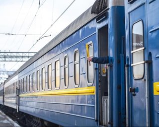 "Укрзалізниця" повідомила про затримку кількох рейсів: що сталося