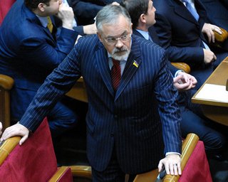 Табачник рассказал, зачем снова разделяют Минобразования и Минспорта