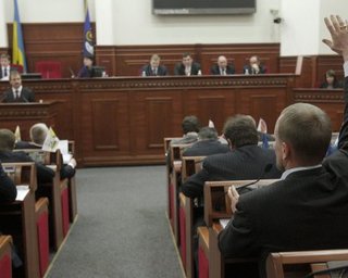 Рада отменила ряд льгот для депутатов-пенсионеров