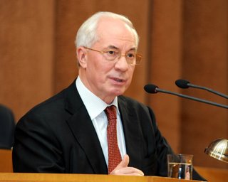 Киев никогда не откажется от Таможенного союза - Азаров