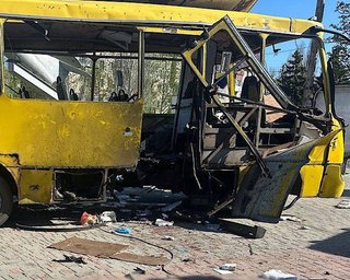 Удар по маршрутке в Никополе: количество погибших возросло