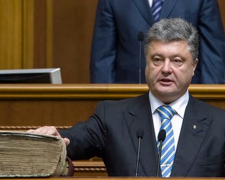 Порошенко: В пятницу мы подпишем вторую часть ассоциации с ЕС 