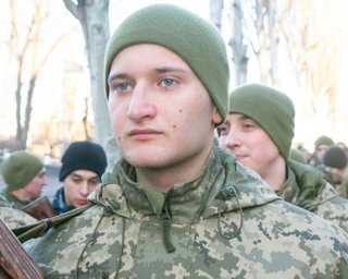 Піддався тортурам "Доктора Зло": матрос 36-ї ОБМП втратив дар мови в російському полоні (відео)