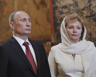 Людмила Путина рассказала свою версию развода с президентом России