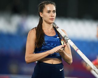 "Нас з усіх боків обклали": російська чемпіонка бідкається через невизнання її "рекорду" у світі