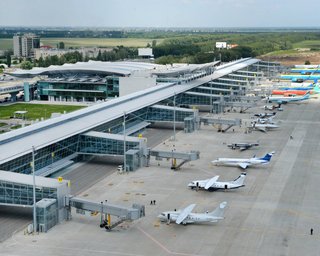 В ОП утверждают, что закрыли авиасообщение с Беларусью, чтобы "защитить граждан Украины"