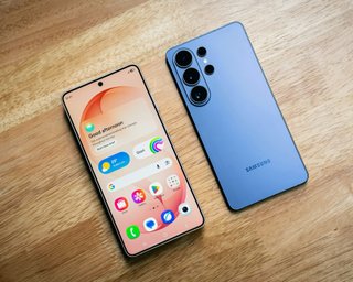 Флагмани Samsung Galaxy S27 та S27 Ultra здивують ємними акумуляторами: подробиці від інсайдера