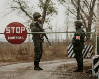"Чекаємо, коли залетить у бункер": ексагент КДБ висміяв захищеність російського кордону