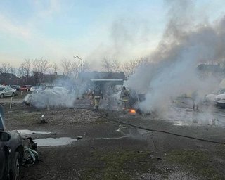 Загиблий та десятки поранених: подробиці масованого удару ЗС РФ по Києву (фото)