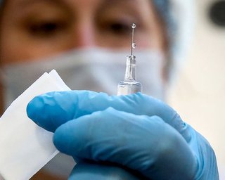 Вакцинация под угрозой. ВОЗ прогнозирует глобальную нехватку шприцев в 2022 году