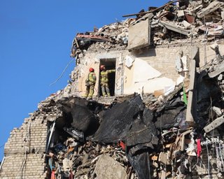 Число погибших в Киеве возросло до 18: что известно о последствиях массированного удара РФ (фото)