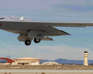 Новий бомбардувальник B-21 Raider: повільний прогрес у готовності