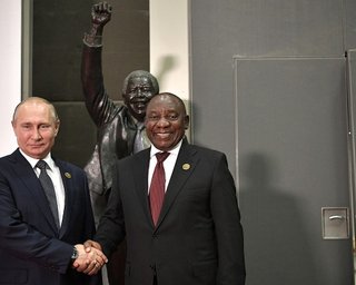 Прочное партнерство: в ЮАР похвалили Путина за отказ ехать на саммит БРИКС в Йоханнесбург