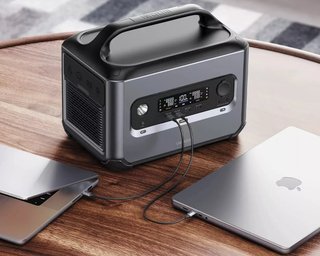 Зарядні станції на будь-який смак: доступні моделі Flashfish, CTECHi, Oukitel, Fossibot, Ugreen