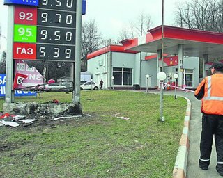 Погибший в ДТП депутат Лисин разогнался до 200 км/ч, - очевидец