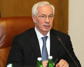 Азаров: Украина будет независимой благодаря дружбе с Россией