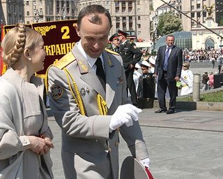 Кожемякин не исключает приезда Тимошенко на завтрашний допрос