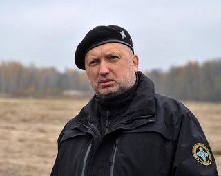 Турчинов о санкциях: Напугали ежей голым задом