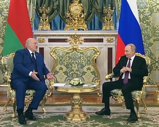 Покажут "козыри": Лукашенко объяснил, как Украину принудят к "миру", и вспомнил об "Орешнике"