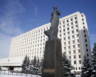 ЦИК зарегистрировала еще двух кандидатов в президенты