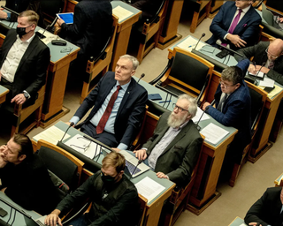 Эстония призывает закрыть небо над Украиной