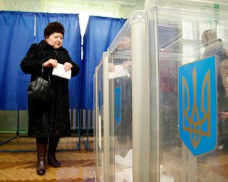 Международные наблюдатели объяснили, что мешает считать выборы в Украине честными