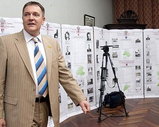 Регионал Колесниченко предложил сажать на 5 лет за экстремизм