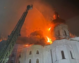 Києво-Печерська Лавра частково відновлює роботу для відвідувачів