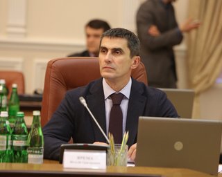 Интерпол затягивает розыск Януковича и его подельников, - Ярема