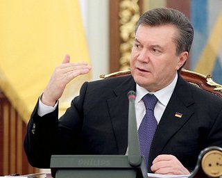 Янукович: Украина будет выполнять решение СБ ООН по Ливии