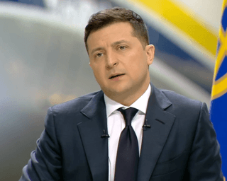 Референдум по Донбасу, "цинічна" Європа та шлагбаум перед НАТО. Що важливе говорив Зеленський в інтерв'ю "1+1"