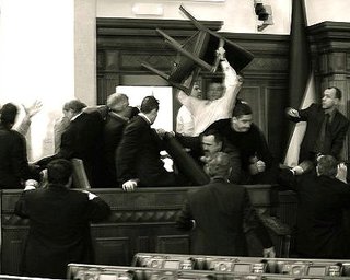 МВД: драку в Раде расследует прокуратура Киева