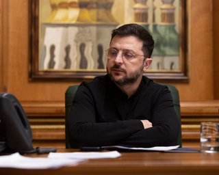 Була важка розмова: Зеленський дві години вів переговори щодо територій України, — Axios