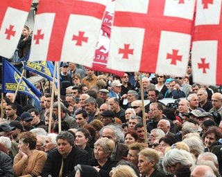 В Грузии во время разгона оппозиции погибли 2 человека
