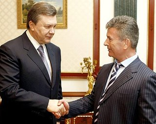 Онопенко похвалил Януковича