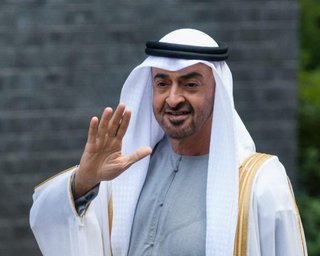 ОАЭ "находится в состоянии войны": президент рассказал о ситуации в стране после авиаударов Ирана