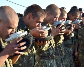 Глава Миноброны: В 2013 году будет приостановлен призыв в армию