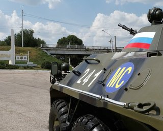 "Це все Сталін винний". Як у Румунії реагують на загострення в Молдові