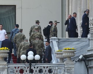 Переговоры РФ и Украины в Стамбуле закончились: о чем договорились стороны (видео)