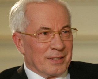 Азаров не боится компромата WikiLeaks