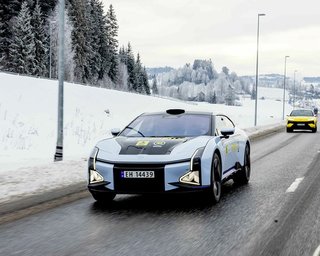Запас ходу сучасних електромобілів перевірили взимку: результати здивували