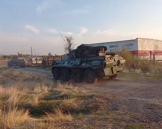 Российские миротворцы вошли в столицу Нагорного Карабаха Степанакерт
