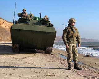 В Приазовье создана группировка противодесантной обороны