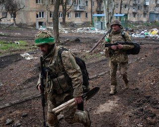 "Малоймовірно": зима не зупинить бойові дії в Україні, — британський генерал