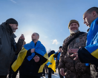 "Майже половина – захисники Маріуполя": Зеленський розповів про 50-й обмін полоненими (відео)