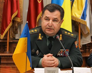 Продление военного положения в Украине зависит от действий РФ, - Полторак